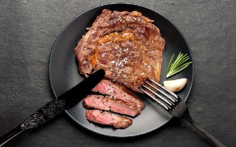 Món bò bít tết thơm ngon “đốn tim” cho tất cả mọi người yêu ẩm thực. 