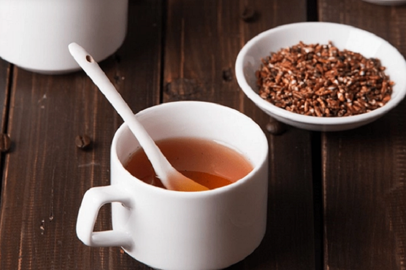 Uống trà gạo lứt rang pha nguyên chất giúp giảm cân nhanh và hiệu quả