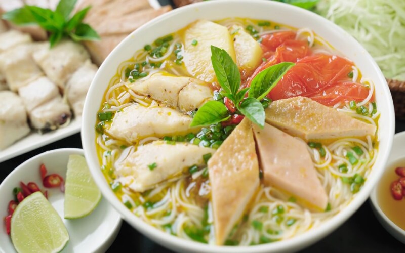 Cách nấu nướng bún cá thu Nha Trang không biến thành tanh tưởi, nồng dịu mùi hương vị