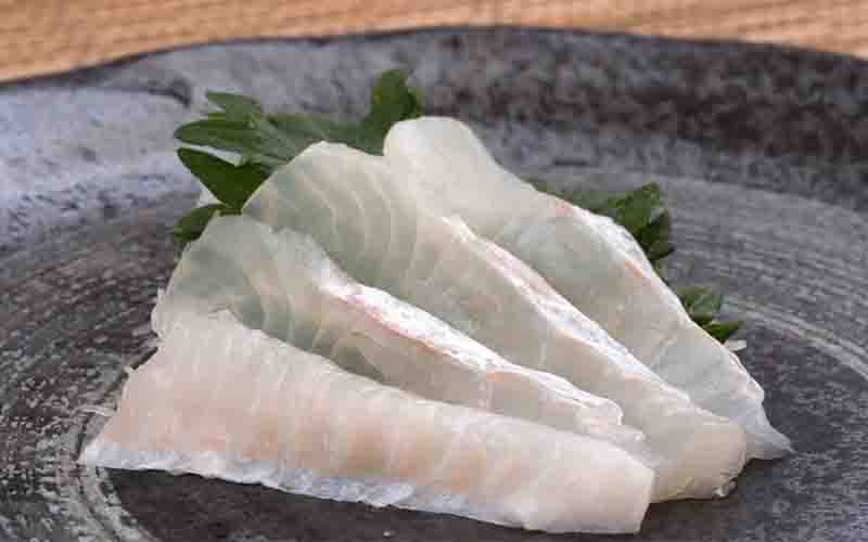 Công thức làm món cá tầm sashimi chuẩn như nhà hàng